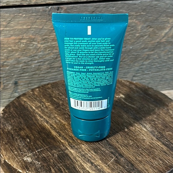 MCJW Madam CJ Walker Inches Reconstructing Moisture Protein Treatment - Picture 5 of 9